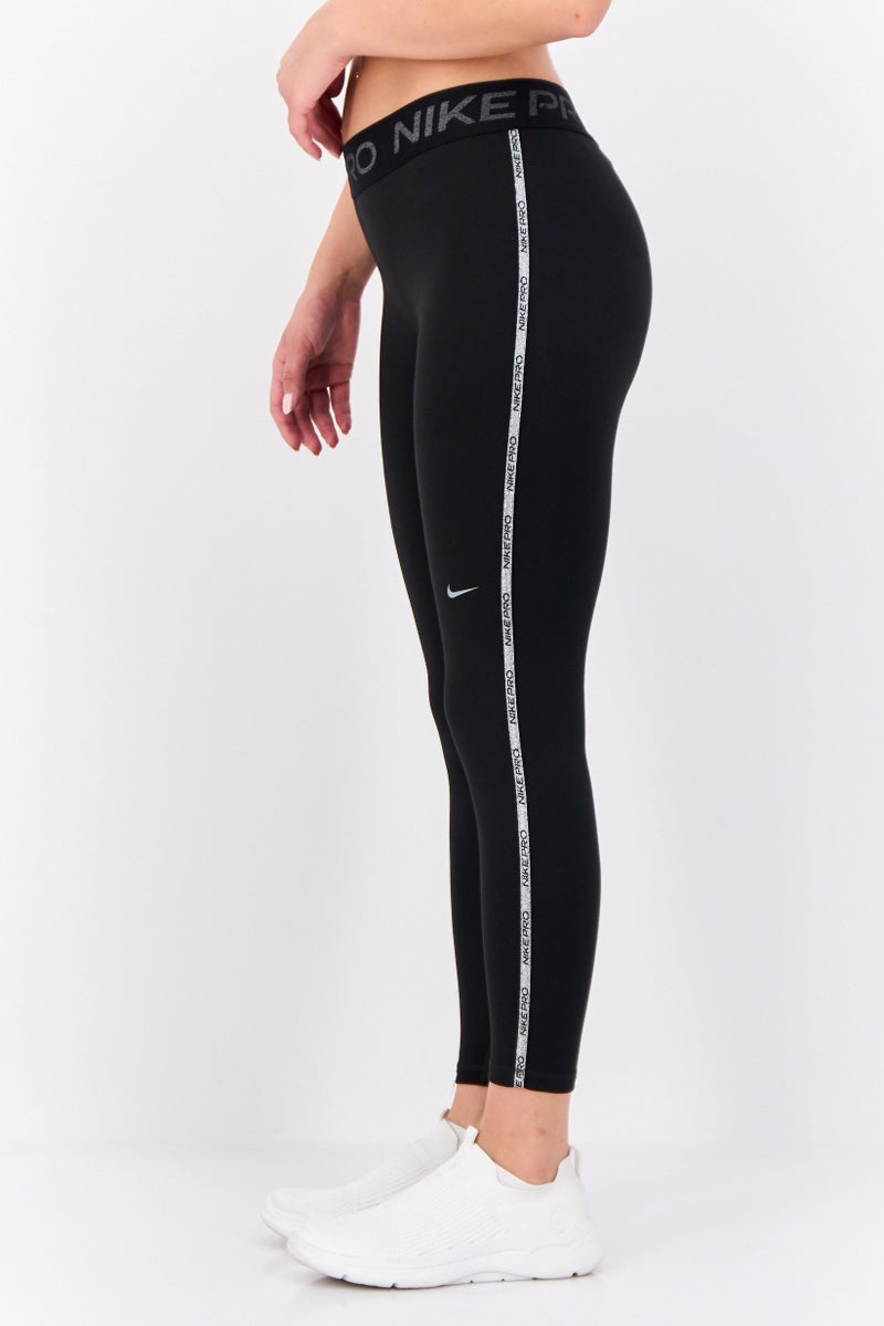 Nike Women Tight Fit Training Legging, Black - Image 2